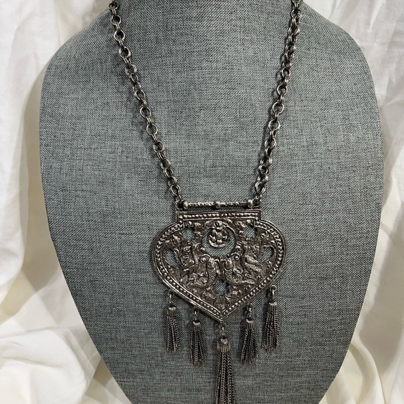 Silver Plated BoHo Necklace A Statement Piece Sure to Bring Great Compliments. - Picture 5 of 8
